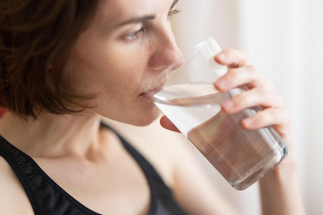 Peau et ménopause : comprendre les changements et adapter sa routine de soins