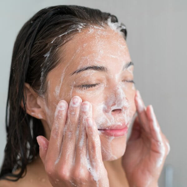 Le pH de la peau est influencé par le nettoyage.